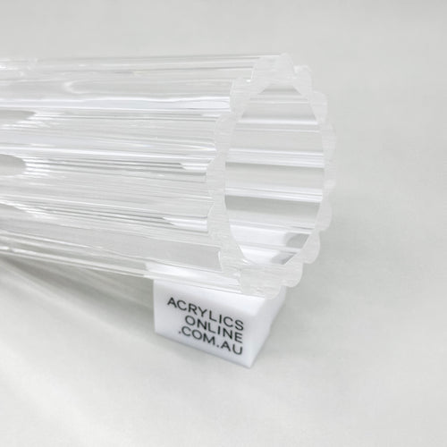 EXTRUDED CLEAR ACRYLIC REEDED TUBE 220MM