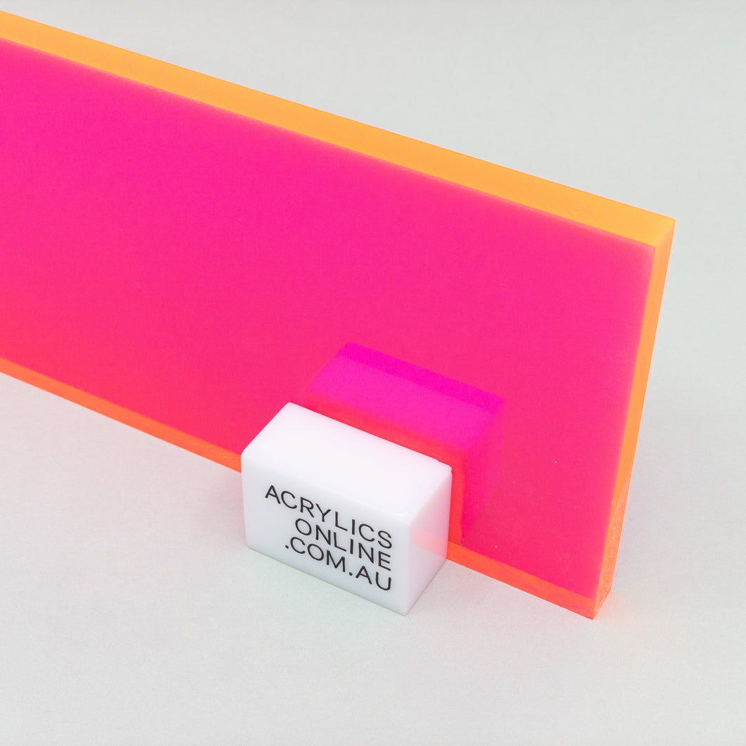 FLUORESCENT PINK ACRYLIC SHEET 10MM