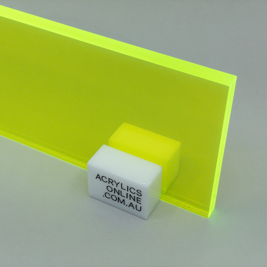 FLUORESCENT GREEN ACRYLIC SHEET 20MM